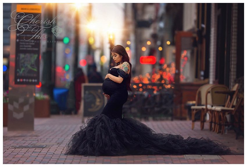 Downtown Houston Couture Maternity Photographer