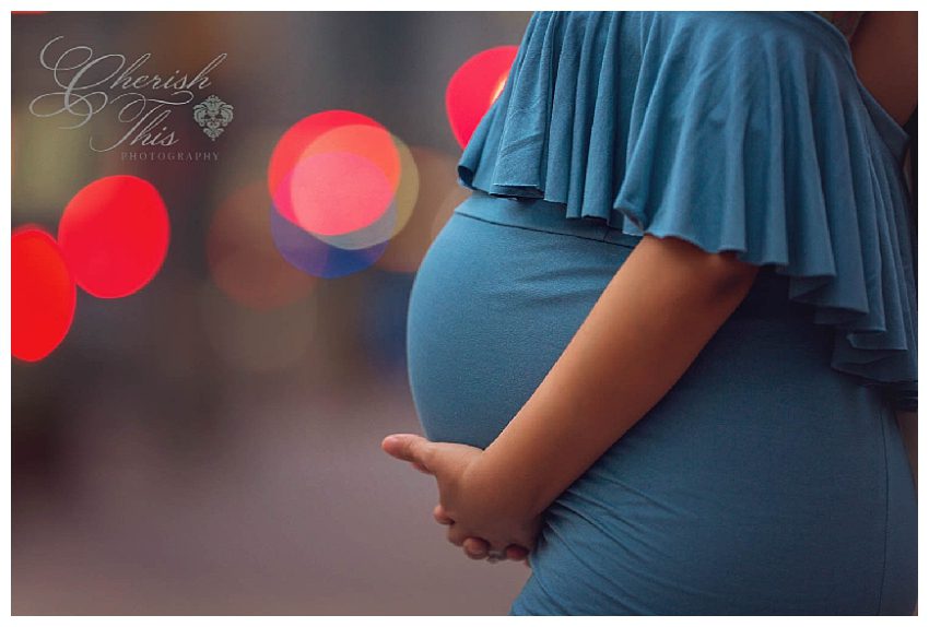 Downtown Houston Couture Maternity Photographer