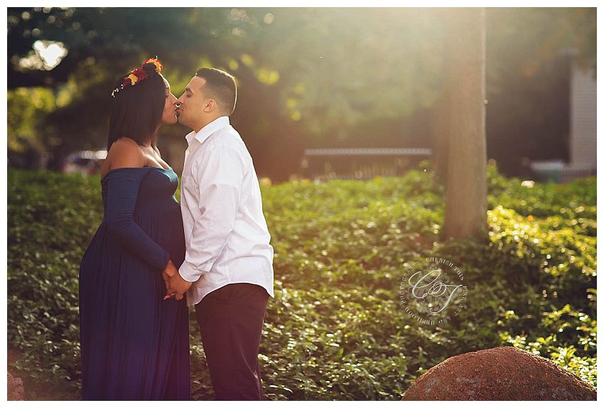 Downtown Houston Couture Maternity Photographer