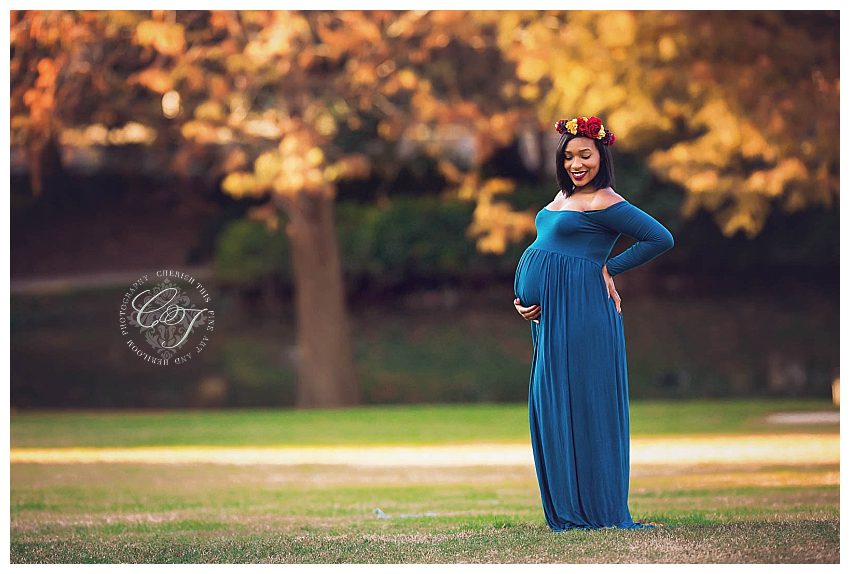 Downtown Houston Couture Maternity Photographer