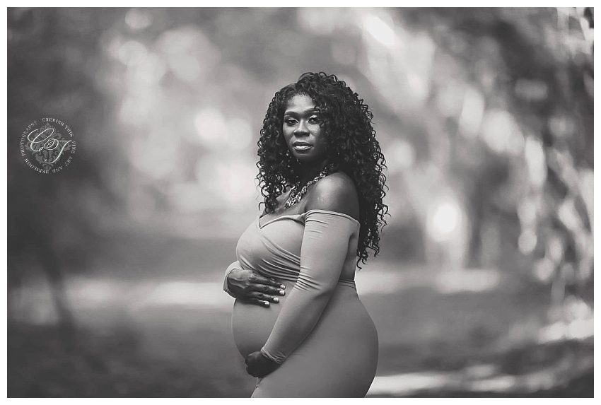 Luxury Maternity Photographer in Houston, TX