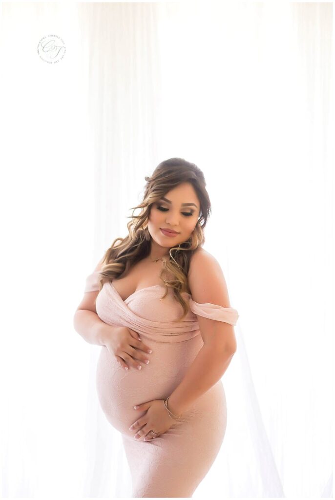 Houston Studio and Outdoor Maternity Photographer