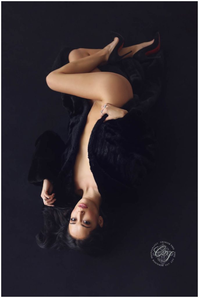 Glamorous Houston Boudoir Session