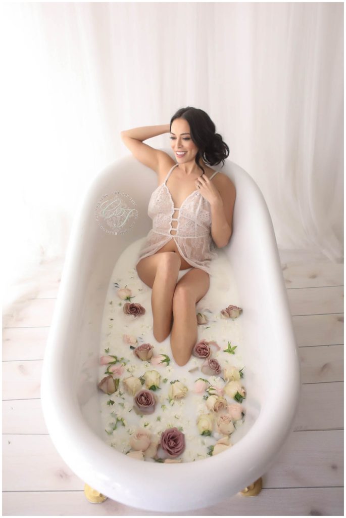 Glamorous Houston Boudoir Session
