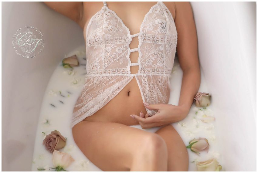 Glamorous Houston Boudoir Session